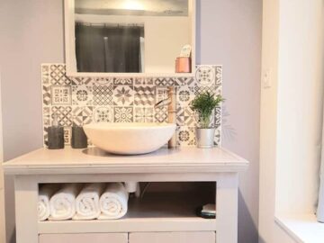 Salle de bain Gîte Leïloo Salle de bain Gîte Leïloo